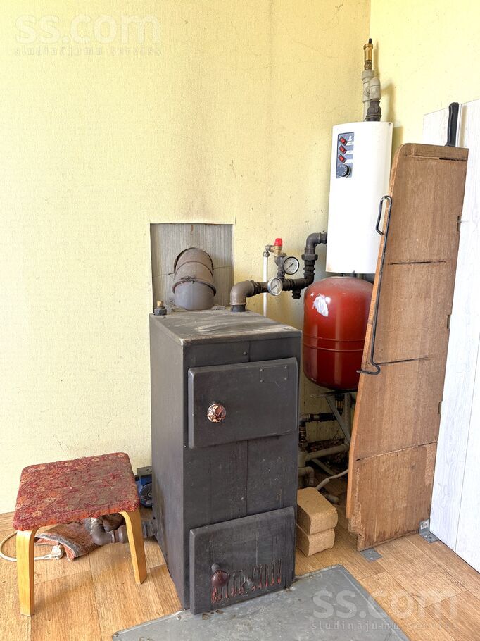 Ezermalas, Jūdaži, Rīgas rajons, Siguldas pag. — maja