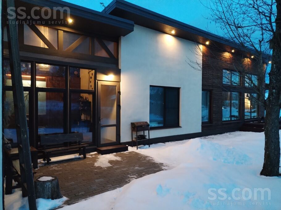 Juglas krastm., Rīga — maja