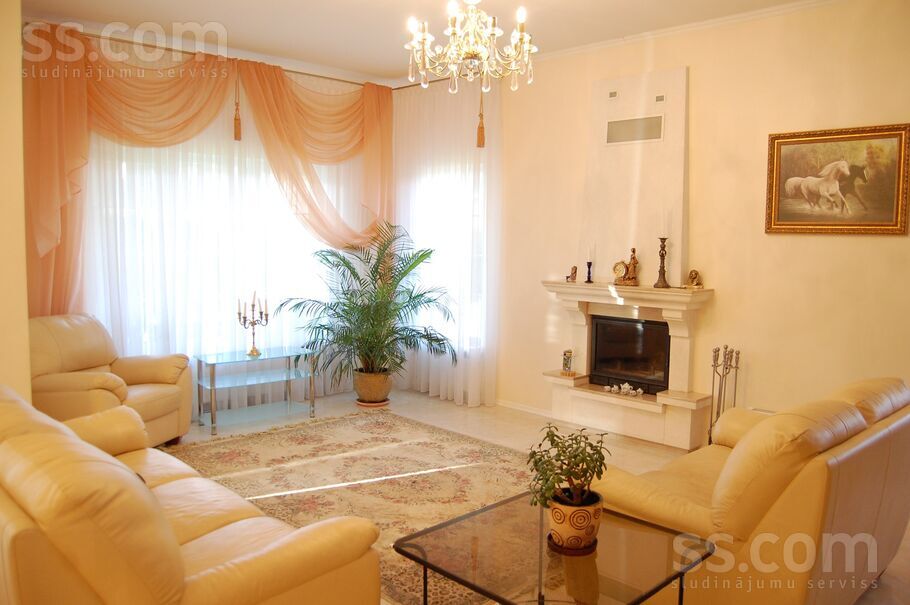 Liepezera, Liepezers, Rīgas rajons, Babītes pag. — maja