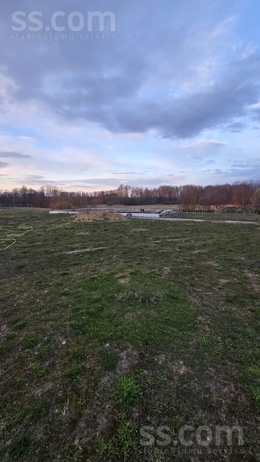 Uzvara, Uzvara, Bauska un raj., Gailīšu pag. — maja