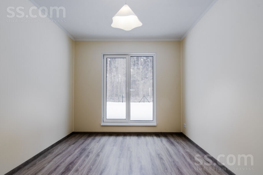 Elizabetes 24, Spilve, Rīgas rajons, Babītes pag. — maja