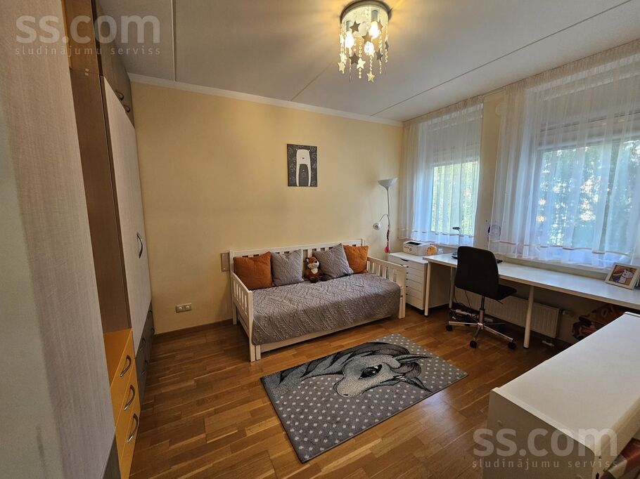 Upeņu 17, Rīga — dzivoklis