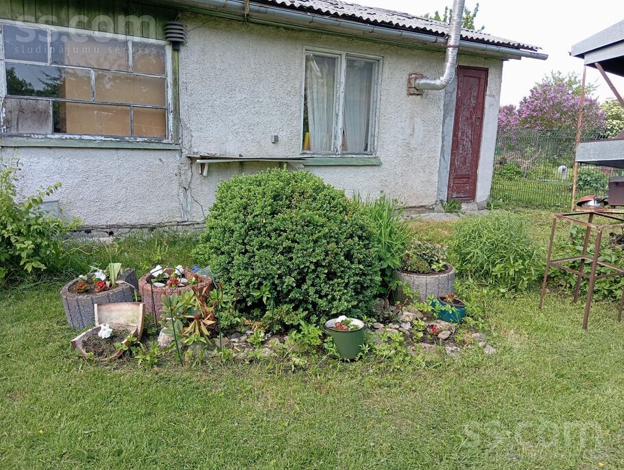 Dārziņu 13. l. 9, Rīga — maja