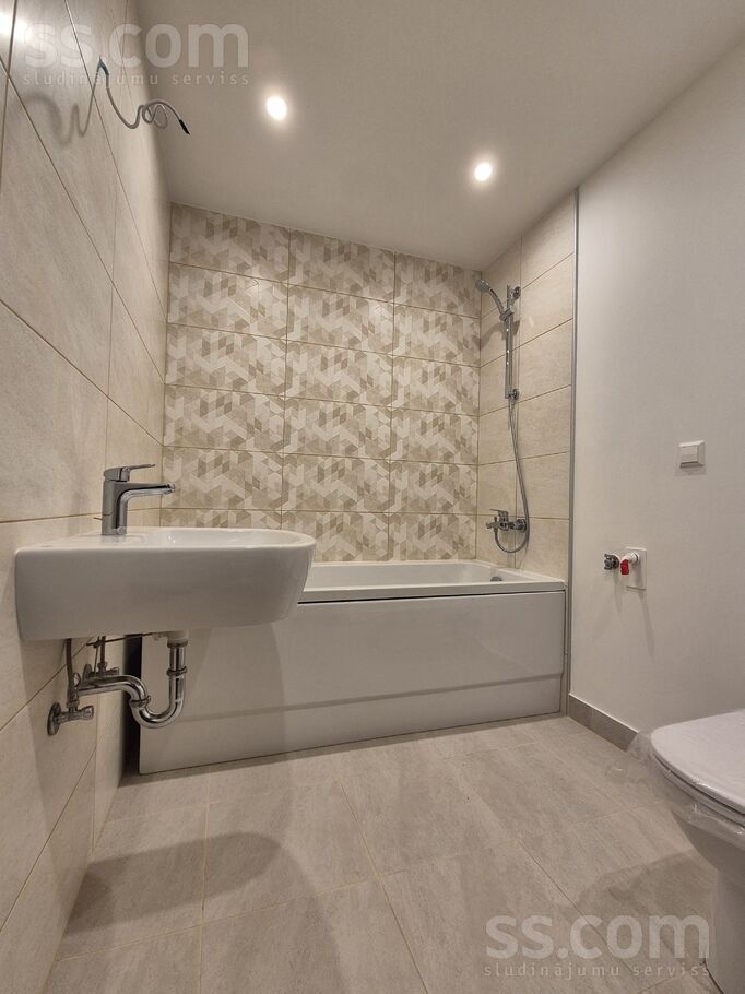 Bauskas 57, Rīga — dzivoklis