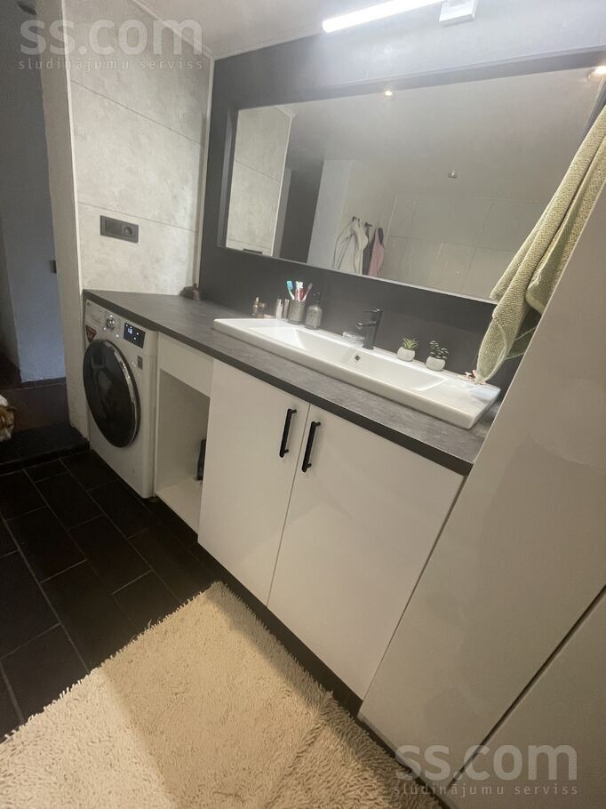 Ausma 134, Dzērumi, Rīgas rajons, Ķekavas pag. — maja