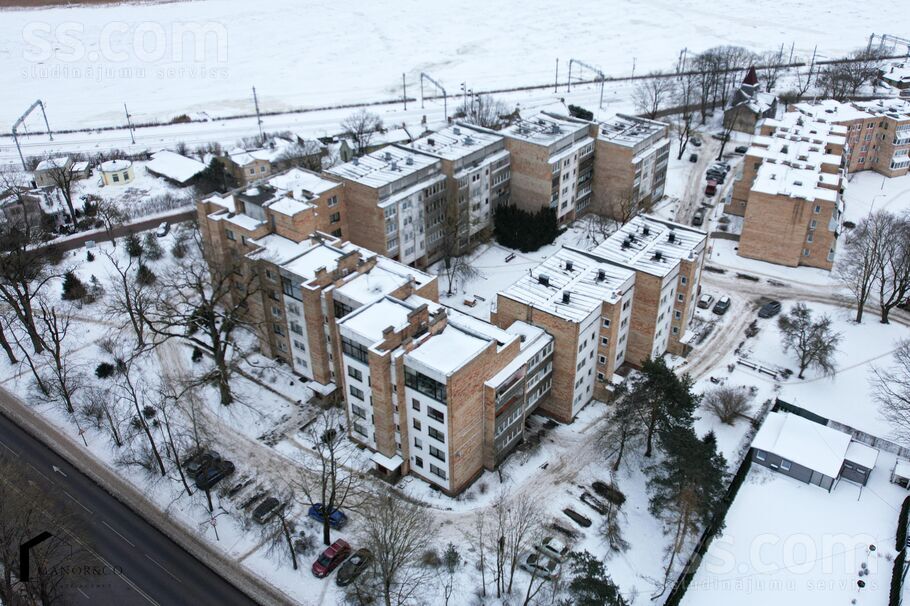 Dubultu prospekts 10, Jūrmala — dzivoklis