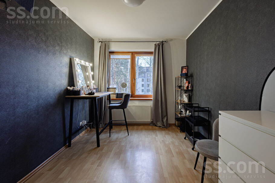 Jūrkalnes 75, Rīga — maja