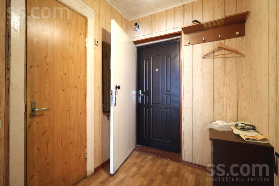 Sakņu iela 16, Liepāja un raj., Liepāja — dzivoklis