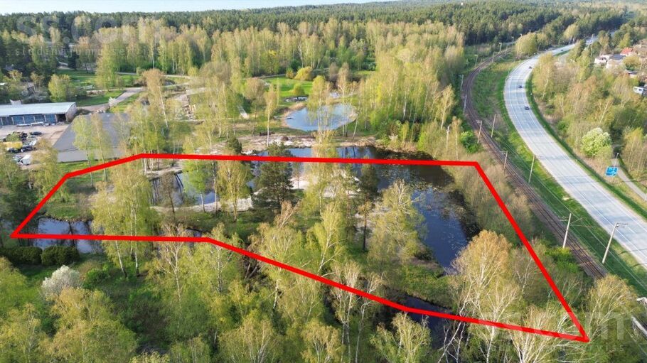 Ladiņu iela 5a, Lilaste, Rīgas rajons, Saulkrastu l. t. — zeme