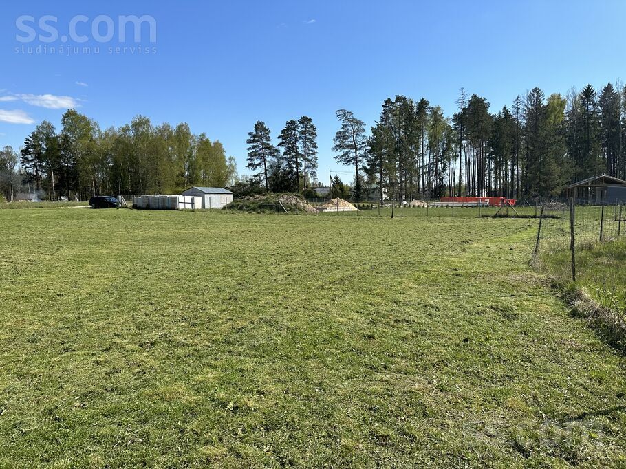 Persiesu 4, Rīgas rajons, Olaines pag. — zeme