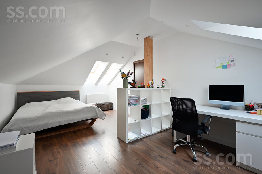 Maijrožu iela 4, Sunīši, Rīgas rajons, Garkalnes nov. — maja