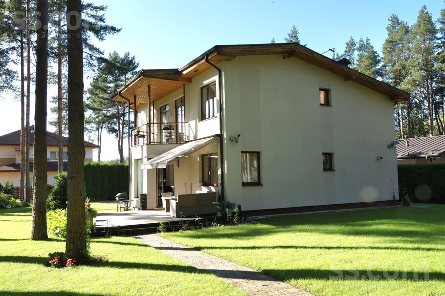 Alejas 15, Mežāres, Rīgas rajons, Babītes pag. — maja