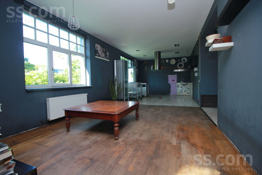 Dārzciema 17, Rīga — maja