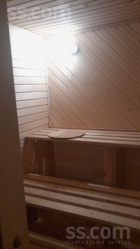 Tobago 4, Jūrmala — maja