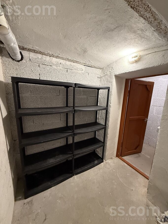 Jēkaba Dubelšteina 7, Liepāja un raj., Liepāja — telpa