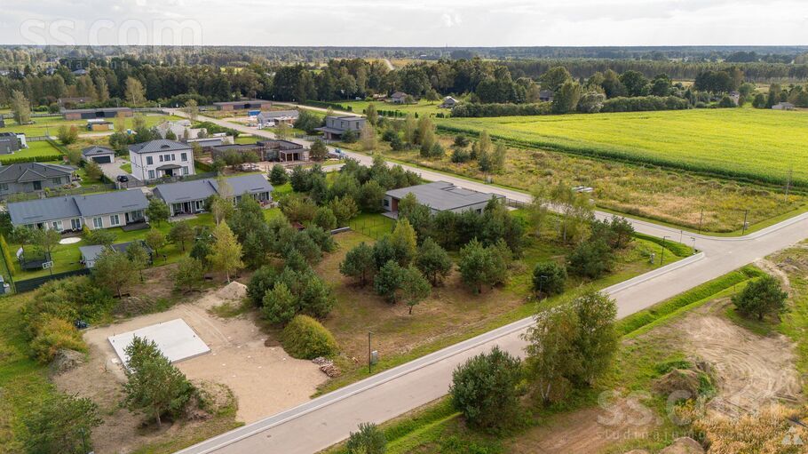 Violetas iela 8, Vīkuļi, Rīgas rajons, Babītes pag. — zeme