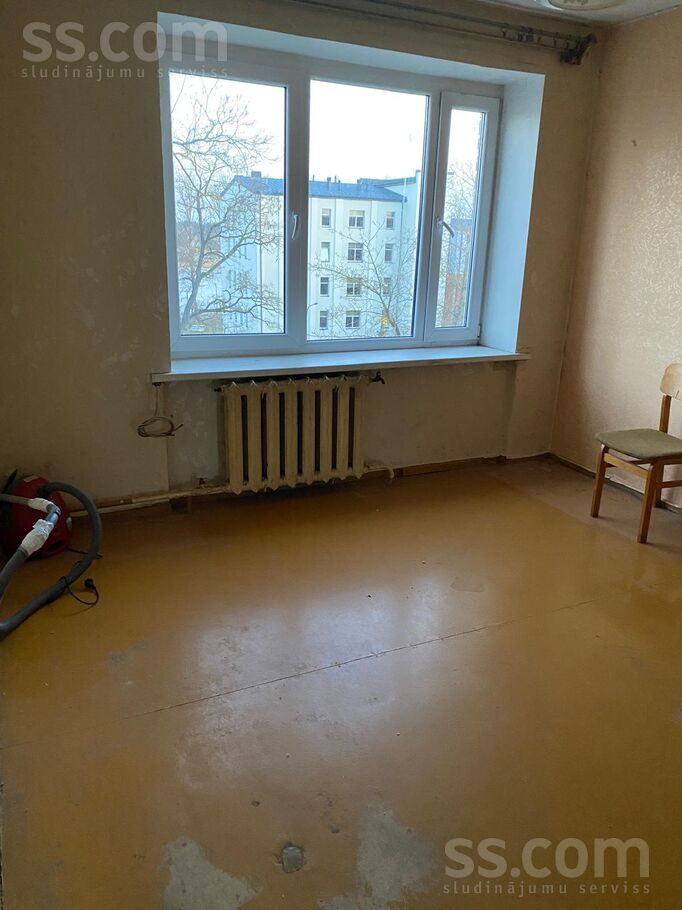 Dzirnavu 39, Jūrmala — dzivoklis