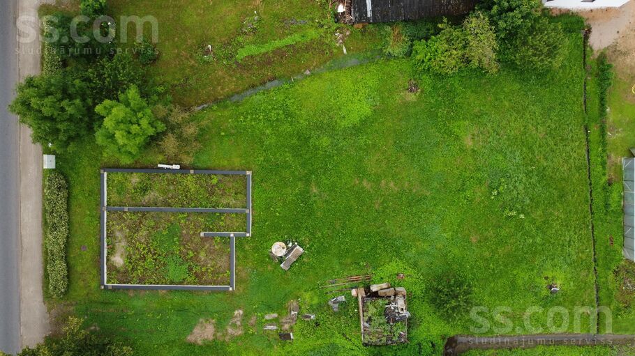 Bērzpils 37, Balvi un raj., Balvi — zeme