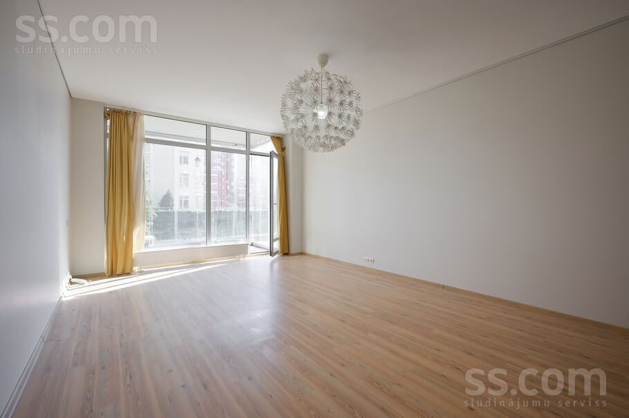 Anniņmuižas bulvāris 38k1, Rīga — dzivoklis