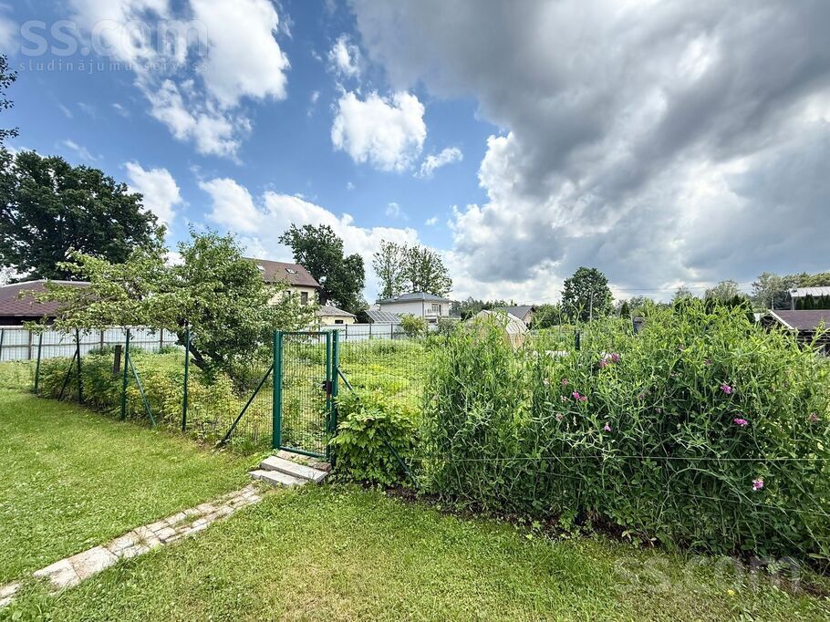 Sātiņu 17, Rīga — zeme