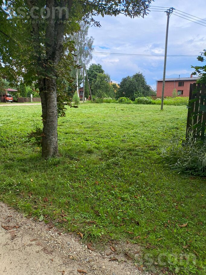 Beites iela 13, Valmiera un raj., Valmiera — zeme