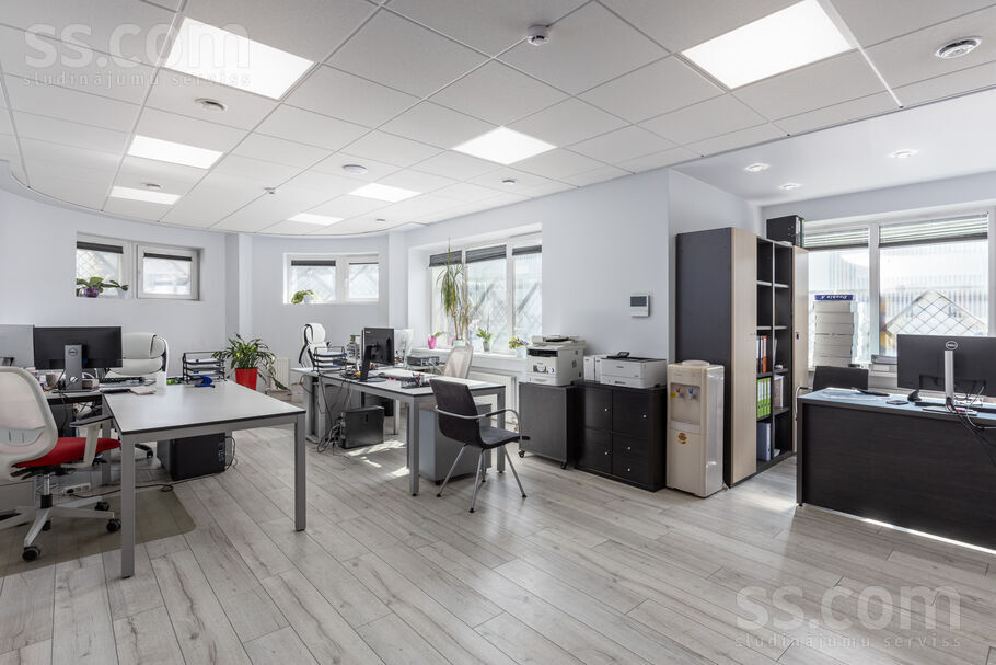 Sadovņikova 21, Rīga — birojs