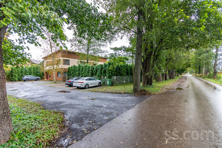 Zolitūdes 54, Rīga — maja