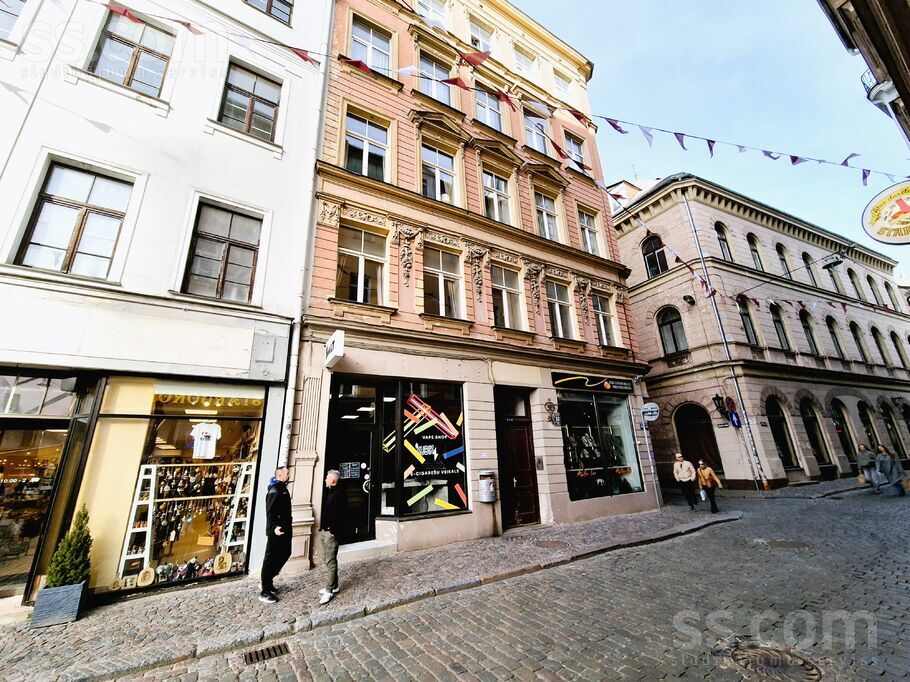 Aspazijas bulv. 30, Rīga — dzivoklis