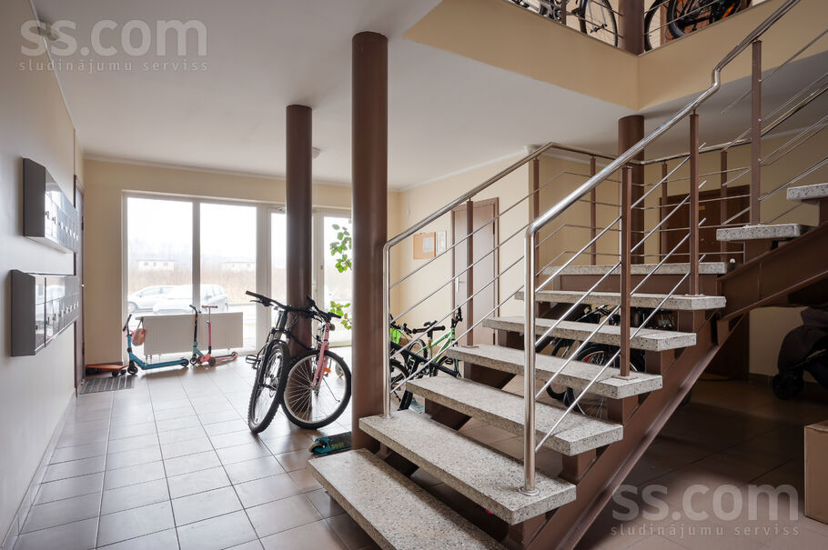 Bērzavoti k-3, Rīgas rajons, Baloži — dzivoklis