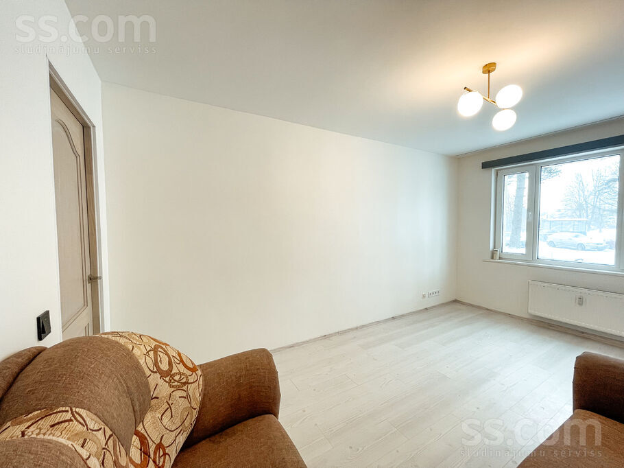 Lielcieceres iela 29, Saldus un raj., Brocēni — dzivoklis