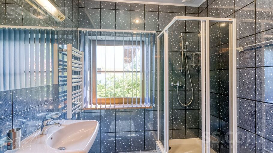 Vizuļu 28, Lapenieki, Rīgas rajons, Ķekavas pag. — maja