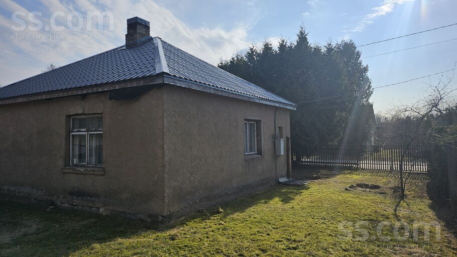 Birzes 11, Ogre un raj., Ikšķile — maja