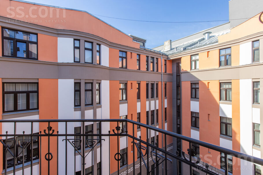 Blaumaņa 12a, Rīga — dzivoklis
