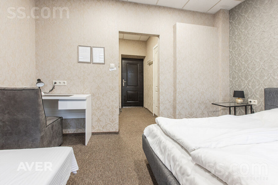 Ludzas 70, Rīga — maja