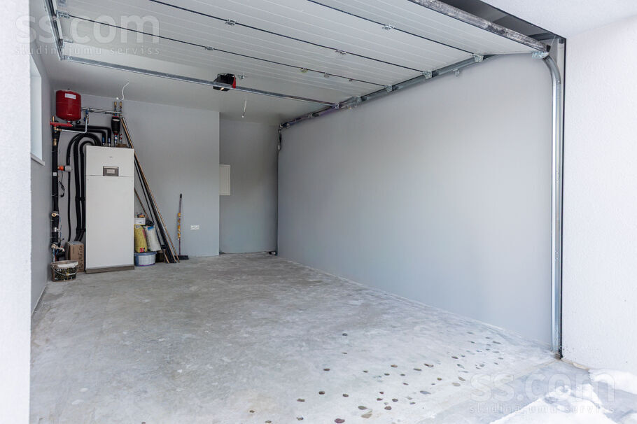 Dzirnezera iela 4a, Līči, Rīgas rajons, Stopiņu nov. — maja