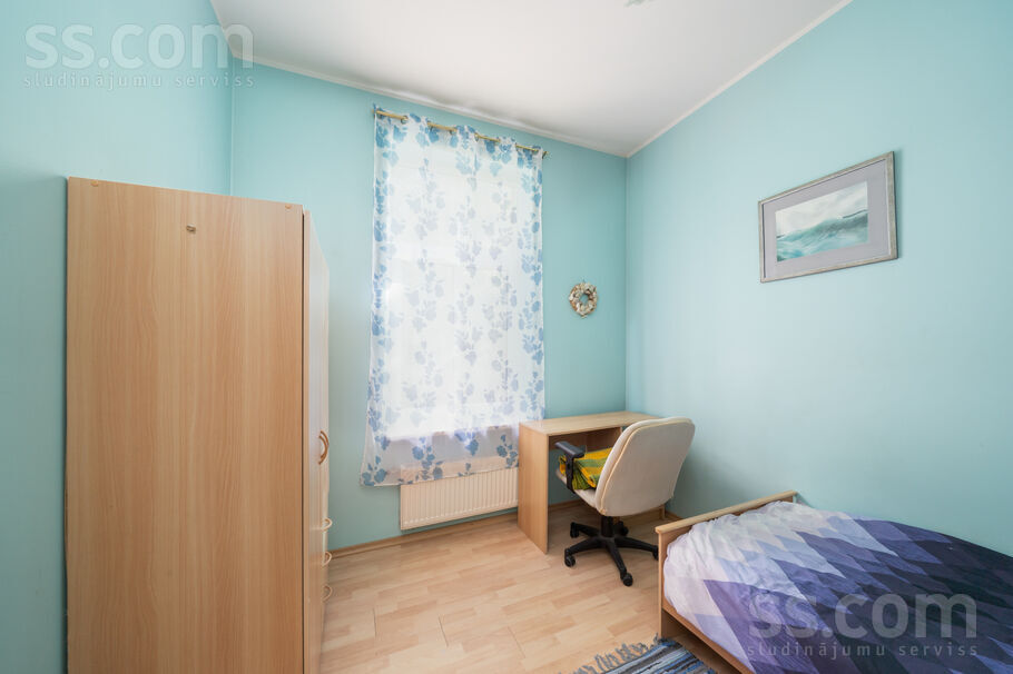 Meža prospekts 61, Jūrmala — maja