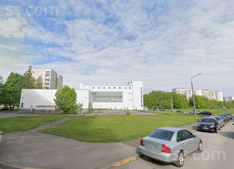 Tīnūžu 4a, Rīga — zeme