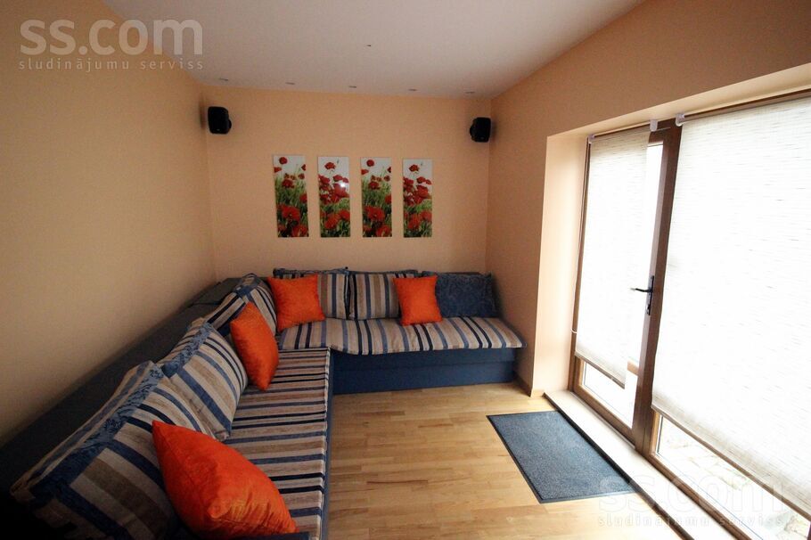 Planīcas 5b, Kuldīga un raj., Kuldīga — maja