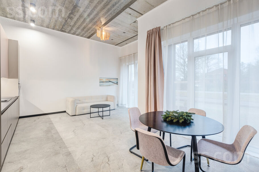 Rītausmas iela 1, Mārupe, Rīgas rajons, Mārupes pag. — maja