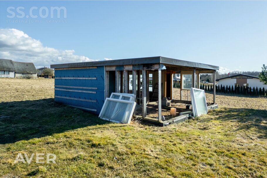 Lejasvētras 1, Ogre un raj., Ikšķiles l. t. — zeme