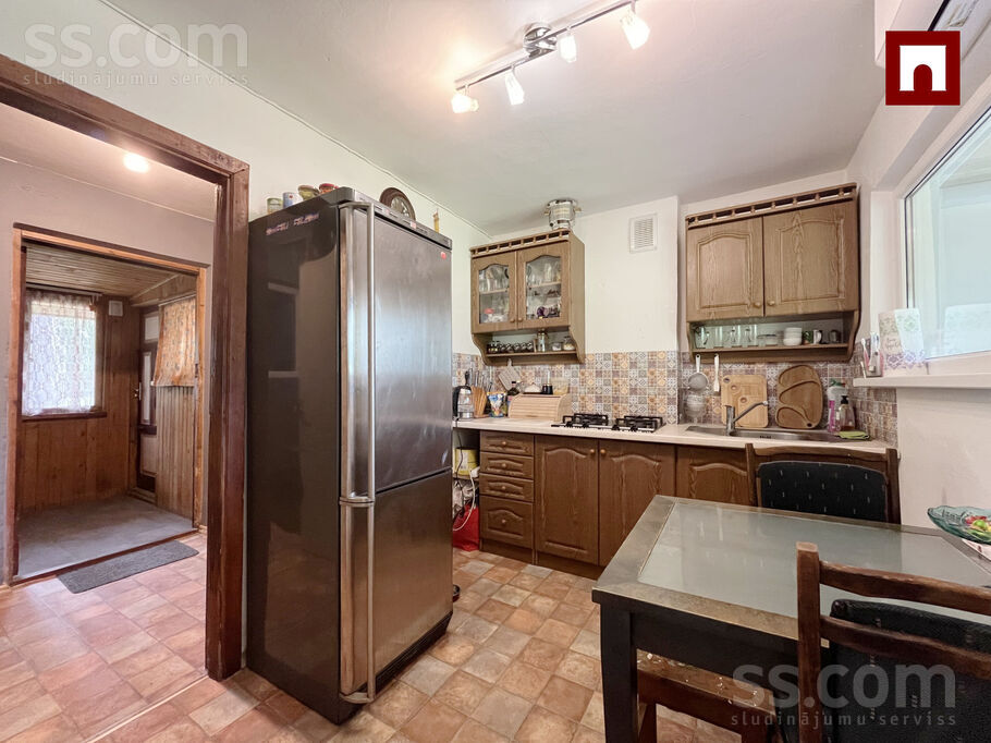 Gundegu 48, Rīgas rajons, Saulkrastu l. t. — maja