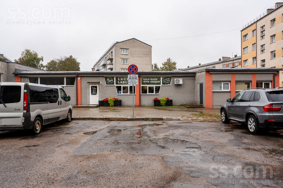 Strazdu iela 16a, Liepāja un raj., Liepāja — telpa