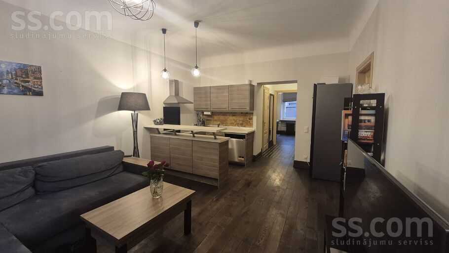 Lāčplēša 54, Rīga — dzivoklis