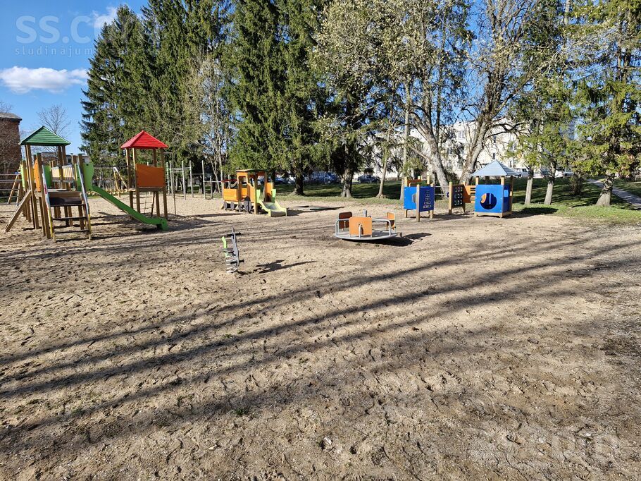 Dižozoli 18, Dzērbene, Cēsis un raj., Dzērbenes pag. — dzivoklis