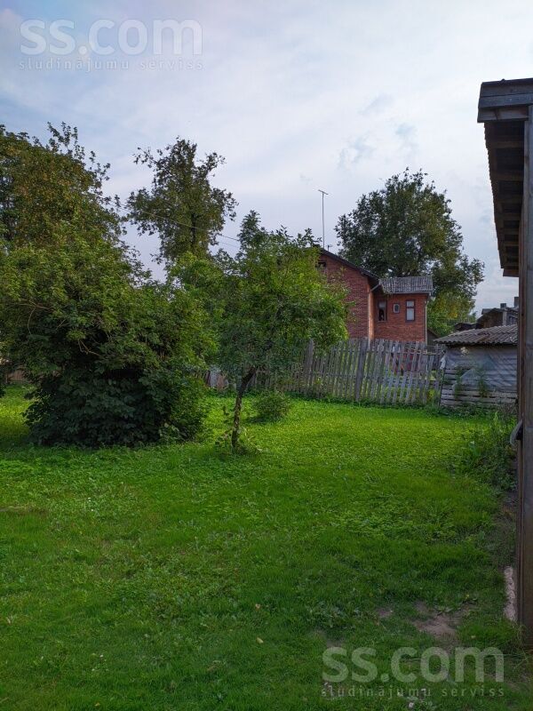 Pleskavas iela 3, Valmiera un raj., Valmiera — dzivoklis