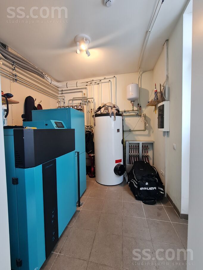 Starzdu 6, Mārupe, Rīgas rajons, Mārupes pag. — maja