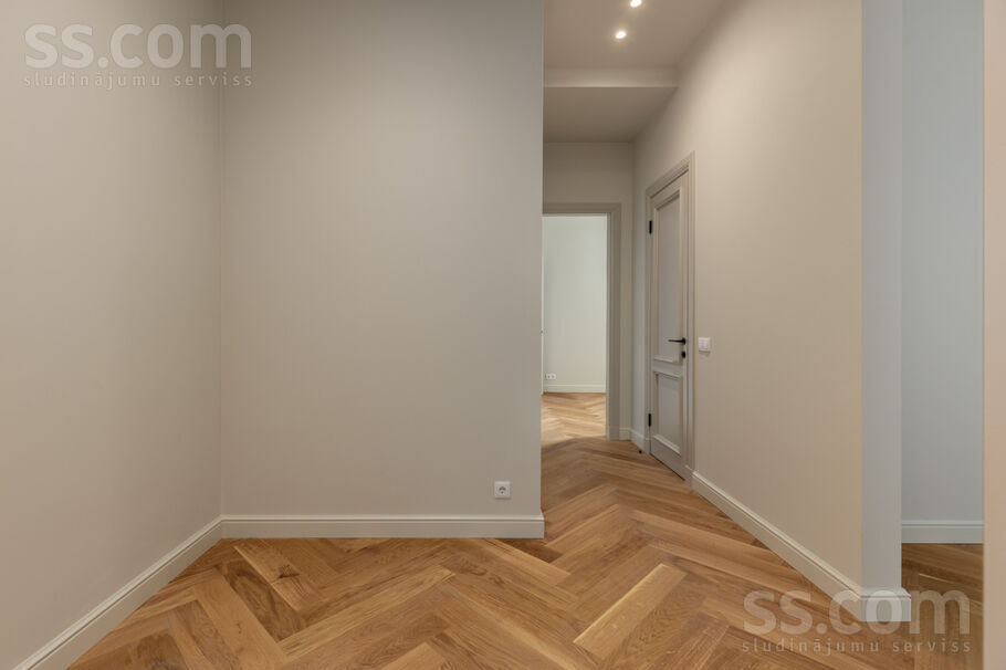 Tērbatas 20, Rīga — dzivoklis