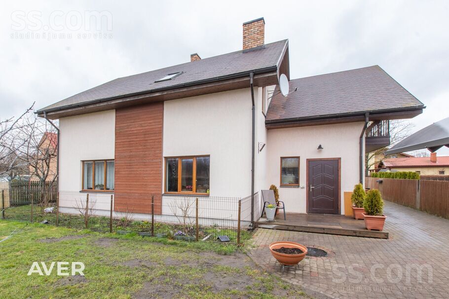 Saulaines 12, Jelgava un raj., Jelgava — maja