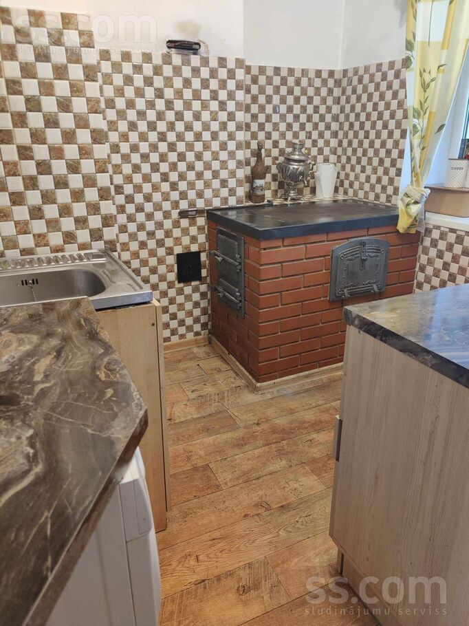 Valnu iela 10, Daugavpils un raj., Daugavpils — maja