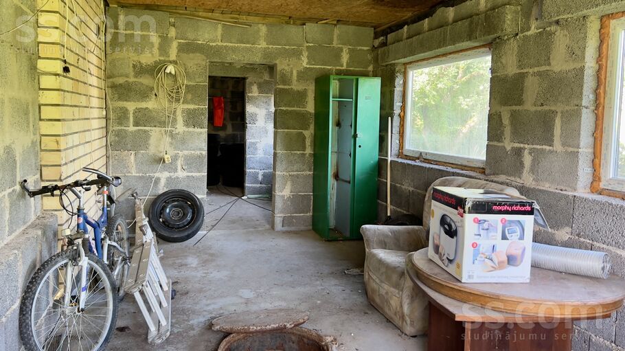 Dārziņu Dīķu iela 3, Ogre un raj., Ogre — maja